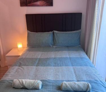 Ongar Apartment | Modern Apartment good distance from Dublin City and Airport 4people