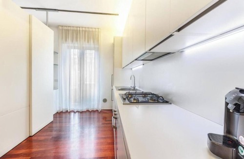 Varesine Apartment | Modern Apartment in Porta Nuova, Milannn