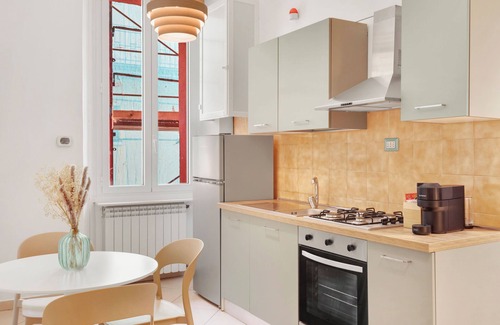 Stadera Apartment | Modern apartment in the heart of Milan near the Navigli