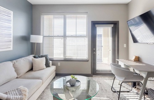 Perrysburg Apartment | Modern Apartment in Prime Location (ID3676X65)