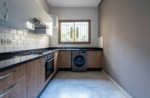 Nouaceur Apartment | Modern Apartment Near the Airport