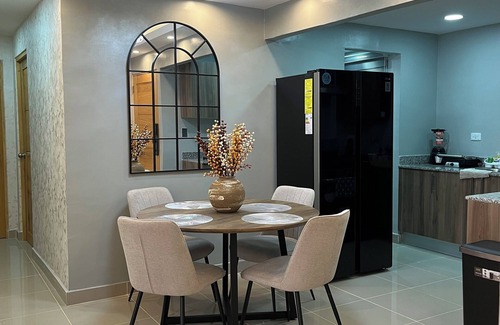 La Caleta Apartment | Modern apartment only 5 minutes from the airport and 10 from the beach