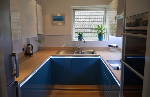 Sandbanks Apartment | Modern apartment on Sandbanks Peninsula, with private garden. (pet friendly)