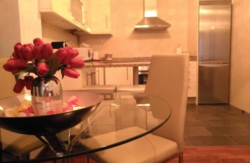 Maceira Apartment | Modern apartment on the Fisterra Road
