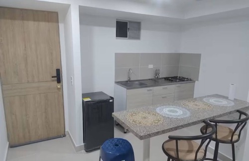 Mamatoco Apartment | Modern Apartment with Mountain View - Quiet Stay 20 min from the Beach