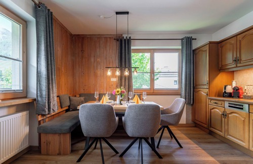 Mittersill Apartment | Modern apartment with charm and nostalgia