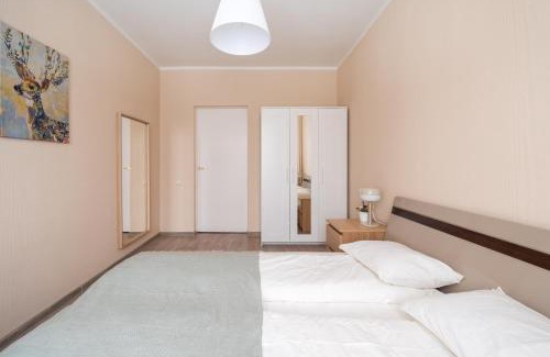 Pleskodale Apartment | Modern Apartment with Balcony
