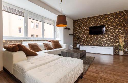 Karlovy Vary Apartment | Modern Apartment with 2 bedrooms