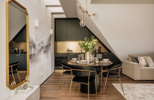 Zakopane Apartment | Modern apartment with mountain view and pool
