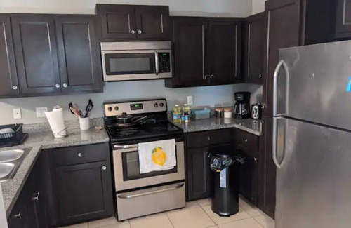 Edinburg Apartment | Modern Apt B · 2 Bedrooms/2 Bathrooms — Great Location!