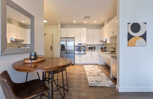Cambridgeport Apartment | Modern Apt Near Charles River
