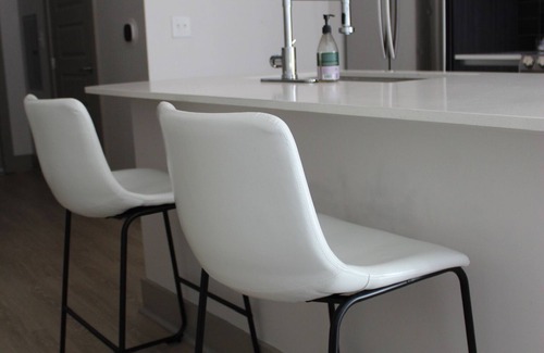 Westside Apartment | Modern Atlanta Midtown Retreat