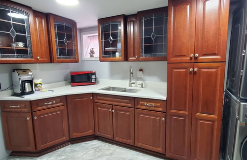 Hasbrouck Heights Apartment | Modern Basement close to New York city, American Dream mall, Metlife stadium.