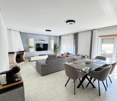 Pedrogao Apartment | Modern Beach House - BBQ - 4 Beds