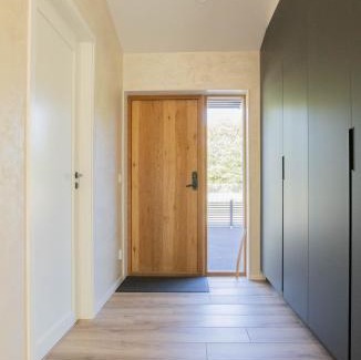 Ryssby Villa | Modern boende med sjöutsikt
