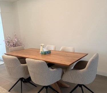 Overbeke Apartment | Modern & Bright 2-Bedroom Apartment with Terrace