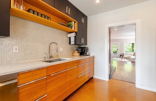 West Highland House | Modern Bungalow 3-bedroom with Cold Plunge in West Highland, Denver