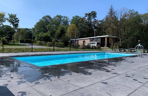 Municipality of Rijssen-Holten House | Modern Bungalow with Garden in Twente