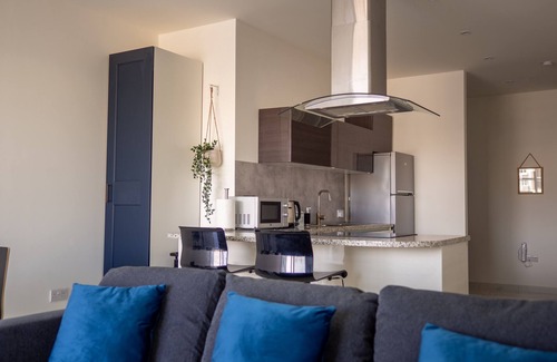 Paceville Apartment | Modern central apartment, perfect for holidays in Malta