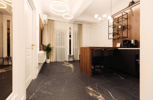 Baia Mare Apartment | Modern&central apartment with a gorgeous bathtub inside one of the two bedrooms.