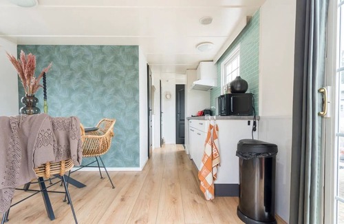 Oisterwijk Ski Chalet | Modern Chalet in the Oisterwijkse Bossen - en Vennen