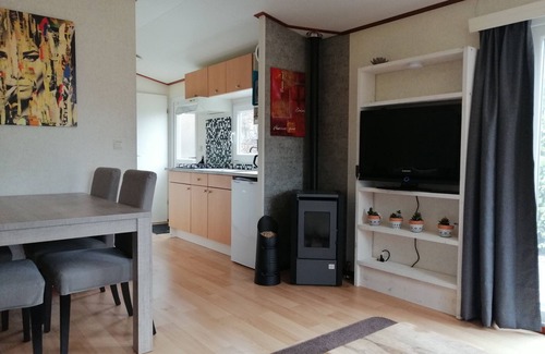 Baarle-Nassau Ski Chalet | Modern Chalet op Privé Plekje