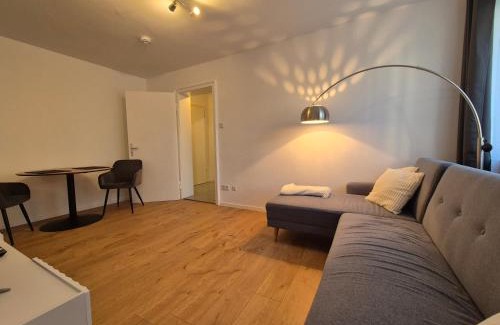 Ludwigsvorstadt-Kliniken Apartment | Modern City Apartment 1