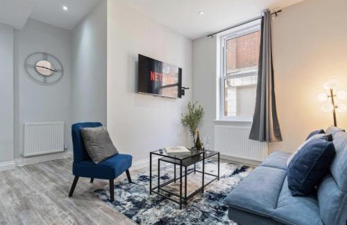 Harwich Apartment | Modern Coastal Apartment In Central Location
