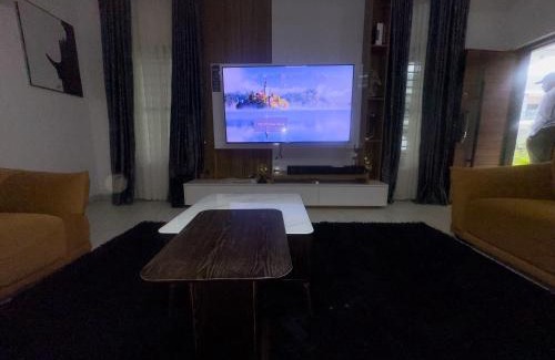 Ajah Apartment | Modern comfort spot