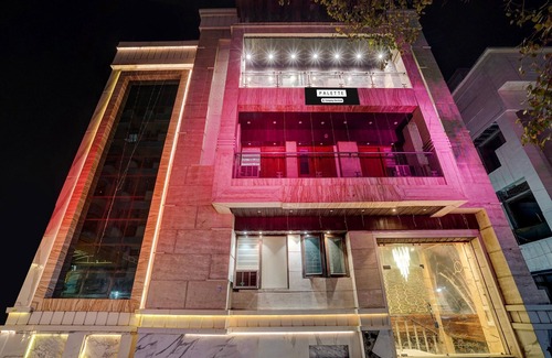 Kanpur House | Modern Comfort Stays at Swarop Nagar Kanpur