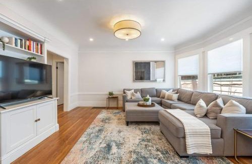 Richmond District House | Modern & Convenient 3br2ba Edwardian W Parking