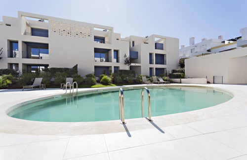 Conceicao e Cabanas de Tavira Apartment | Modern, cosy, with pool