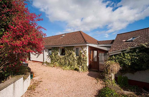 St. Andrews Cottage | Modern Cottage, superb views, near St Andrews