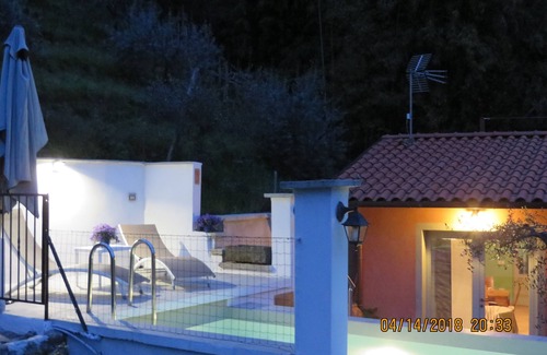 Bagni di Lucca Cottage | Modern Cottage with Pool & Sun Terraces in Bagni Di Lucca.