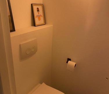 Edegem Apartment | Modern & Cozy Apartment near Tomorrowland- Sleeps 4