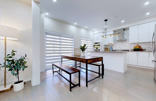 Keswick House | Modern & Cozy Retreat 4BR Detached Home ~ Georgina