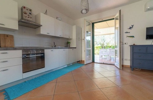 Marina di Casal Velino Villa | Modern detached villa in residential area only 140 mt from the sea.