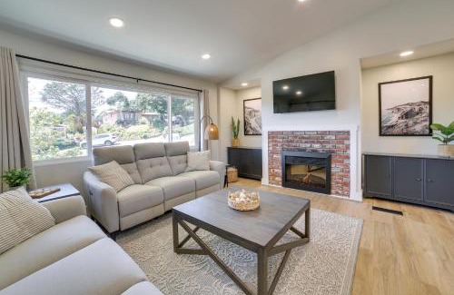 Del Rey Oaks House | Modern Del Rey Oaks Retreat 2 Mi to Monterey Bay!