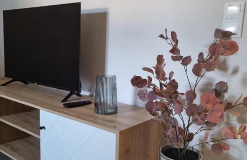 Friedland Apartment | Modern eingerichtet-stadtnah-Ferienwohnung mit Geschirrspüler und Waschmaschine