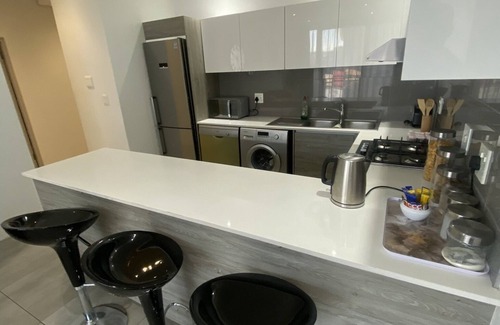 Bedfordview Apartment | Modern Exec 2Bed Apartment at Infinite