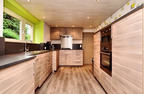 Samree House | Modern family home with wellness