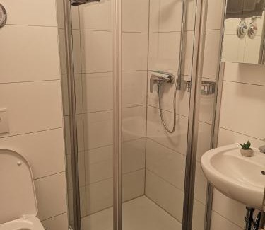 Am Wasserwerk Apartment | Modern flat, WIFI, central, calm, clean