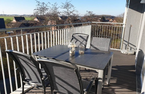 Schillig Apartment | Modern, high-quality vacation apartment, sauna, large balcony, close to the beach