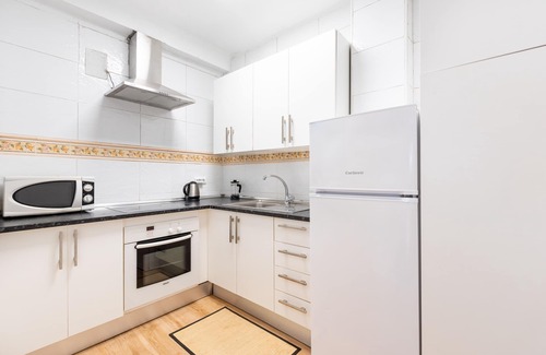 Capuchinos Apartment | Modern Holiday Apartment "Capuchinos DERECHA" in the City Centre