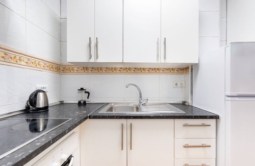 Capuchinos Apartment | Modern Holiday Apartment "Capuchinos DERECHA" in the City Centre