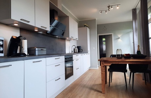 Wilhelmshaven House | Modern holiday home with rural flair - new
