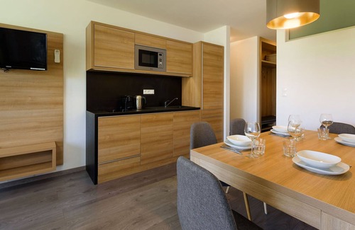 Zsira House | Modern Holiday Home in Lutzmannsburg with Pool