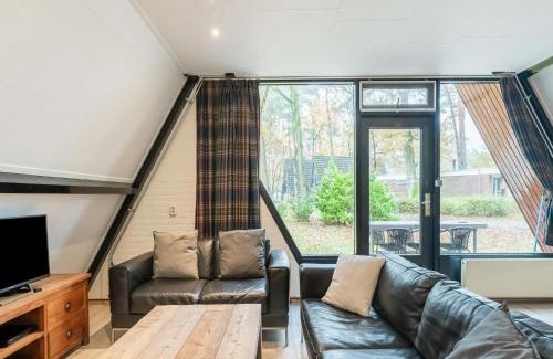 Stramproy House | Modern Holiday Home in North Limburg near Forest