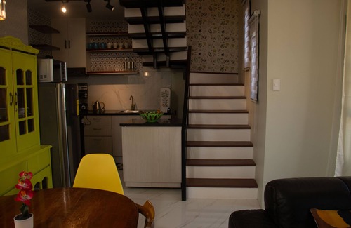 San Fernando House | Modern Home in Lakeshore Estate with High Speed Internet @300mbps