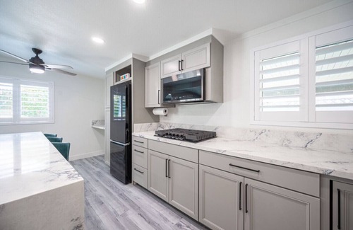 Winchester House | Modern Home Near Strip Pool